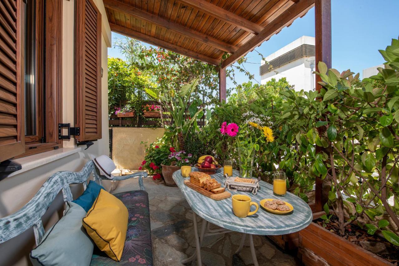 Villa Elisavet's House à Platanés Extérieur photo