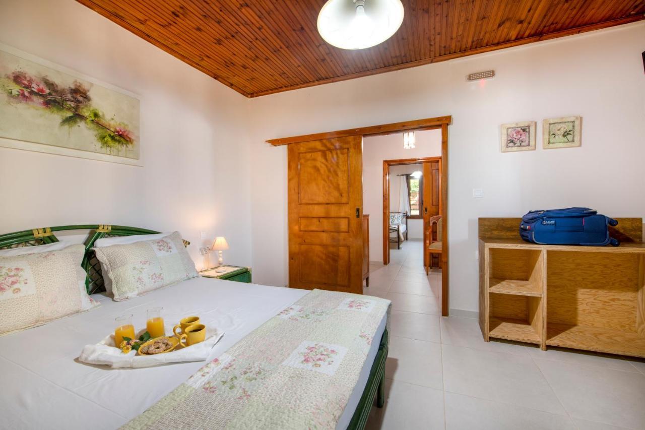 Villa Elisavet's House à Platanés Extérieur photo